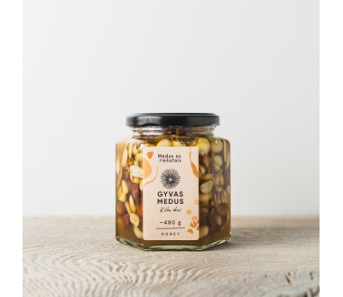 Medus su Riešutais "Miksas" 500g.
